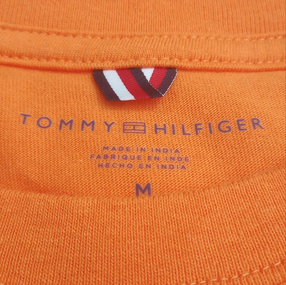 Tommy Hilfiger T-shirt.